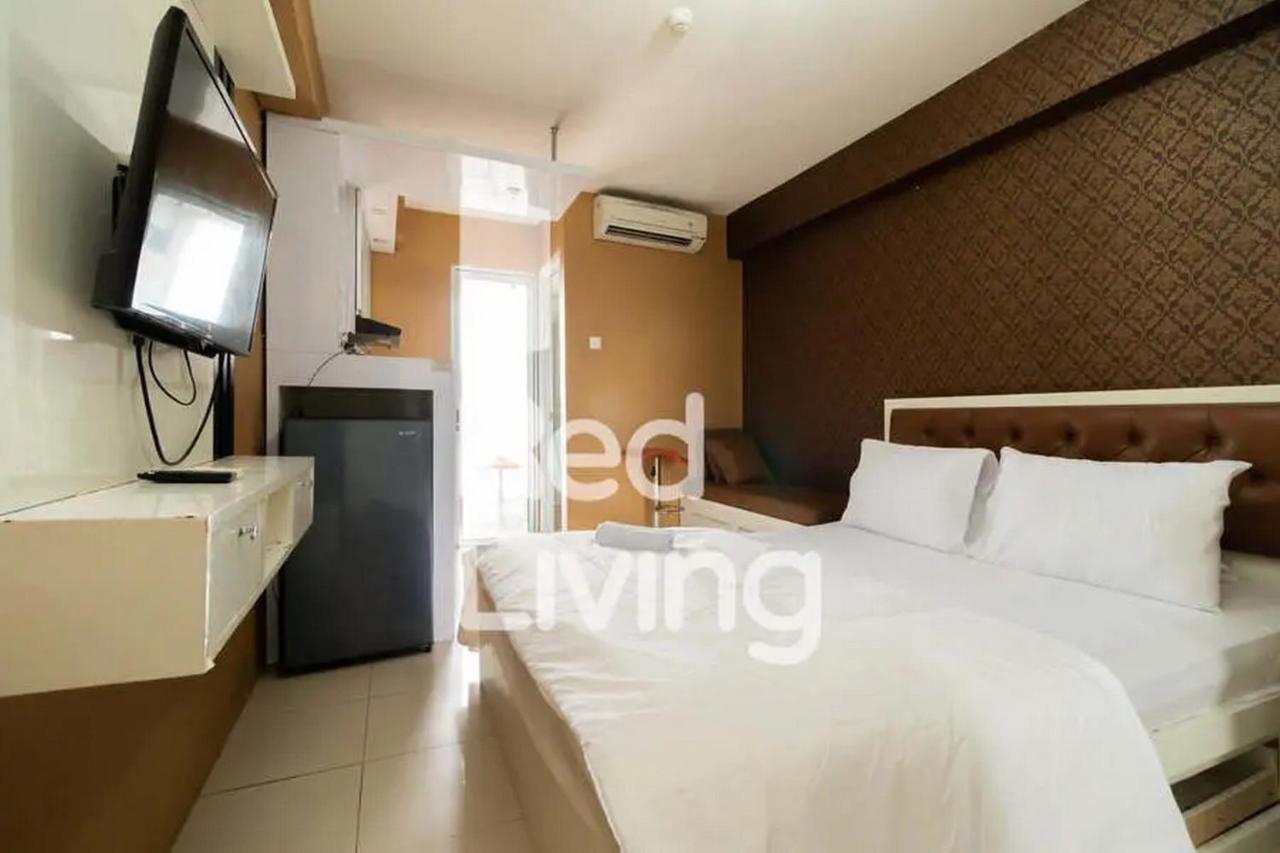 Redliving Apartemen Bassura City - Vina Tan Tower Flamboyan Jakarta Exterior photo